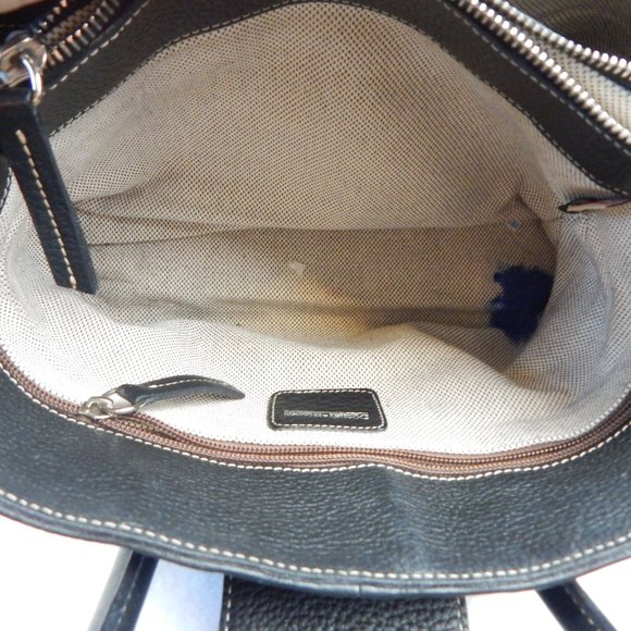 Dooney Bourke Women's Black Leather Handbag - Picture 11 of 16